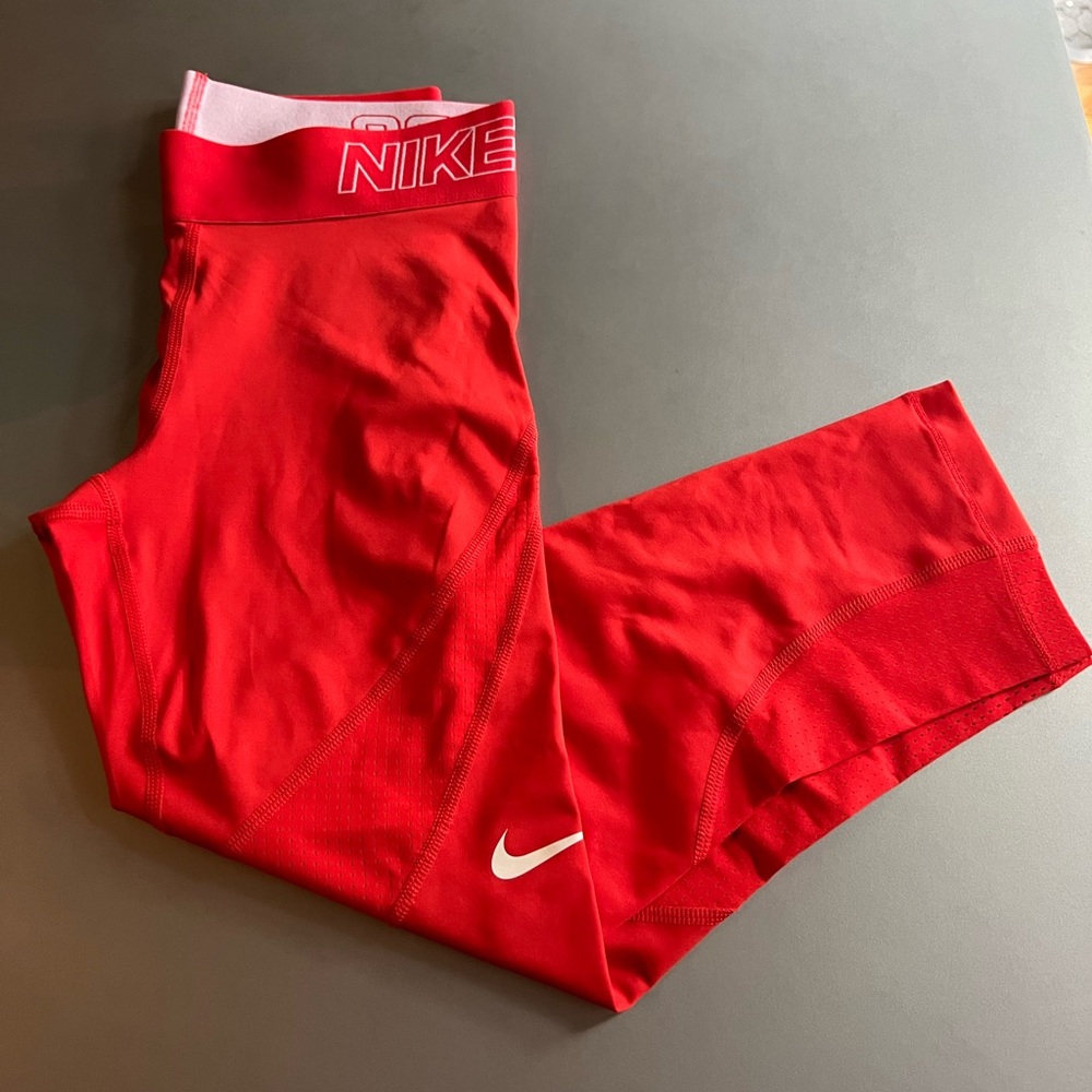 Brand new never worn red dri fit Nike capri leggings